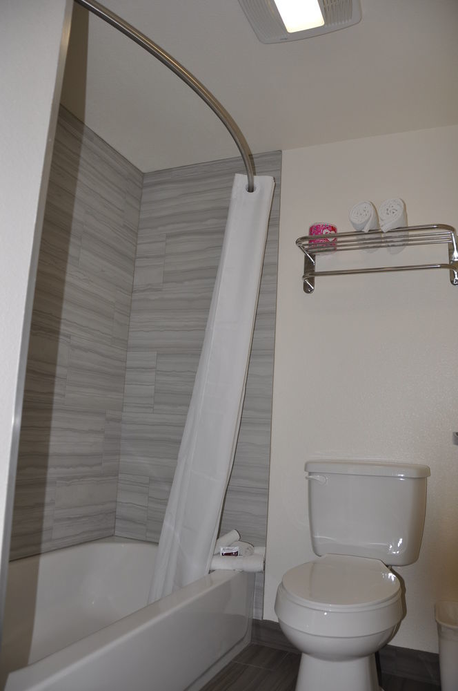 هيسبيريا Motel 6 Maple/Main المظهر الخارجي الصورة